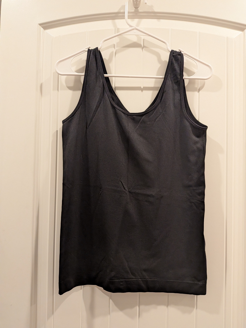 White House Black Market Black V-Neck Tank - Picture 9 of 10